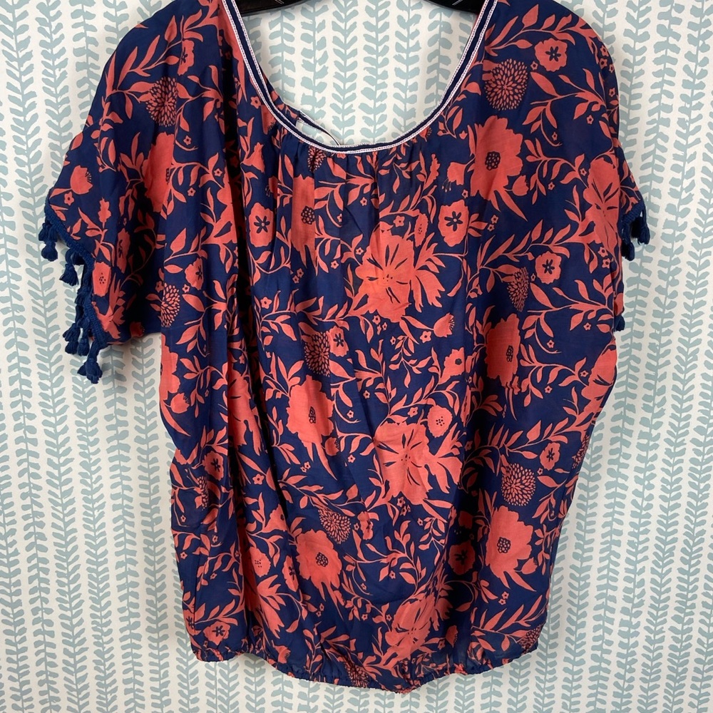 Roller rabbit top
